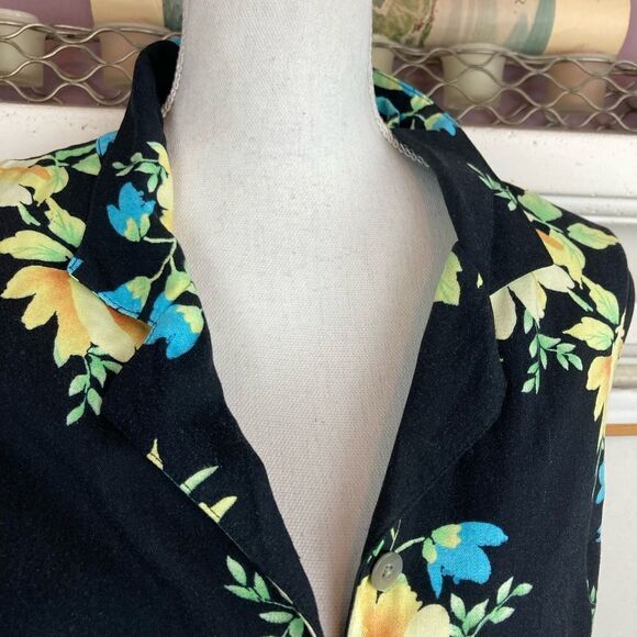 Maxi dress tropical floral print collared button down w/ extra button🌹 - Picture 4 of 7
